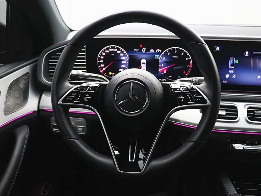 Mercedes-Benz GLE Coupe 2024 صورة سيارة #23