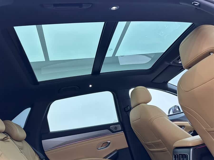 BYD SongL DM-i 2024 car image #23