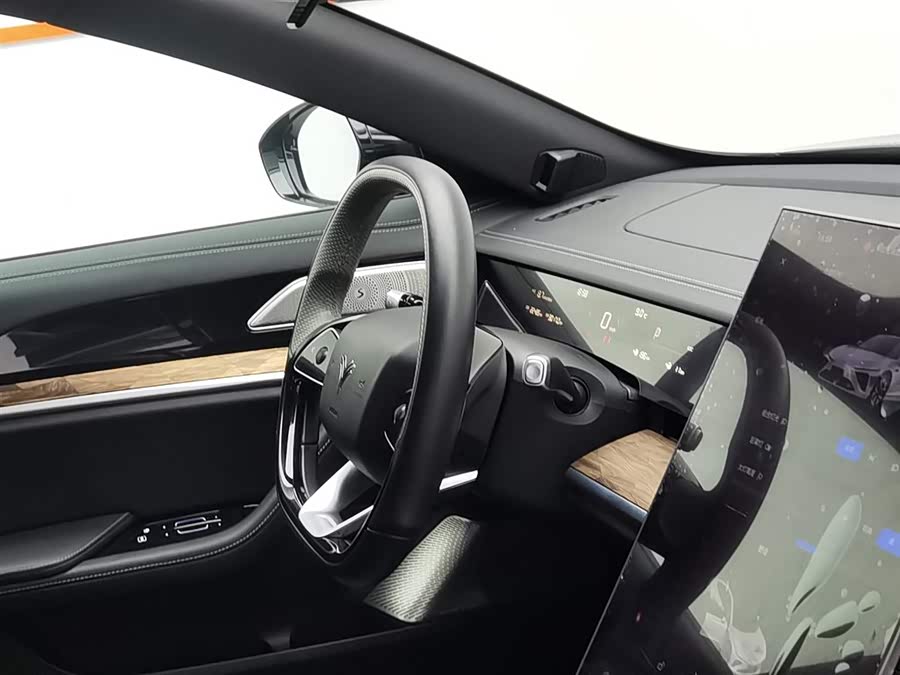 哪吒汽车 哪吒S 2023 汽车图片 #23