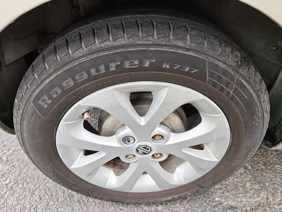 MG 3 2012 car image #23