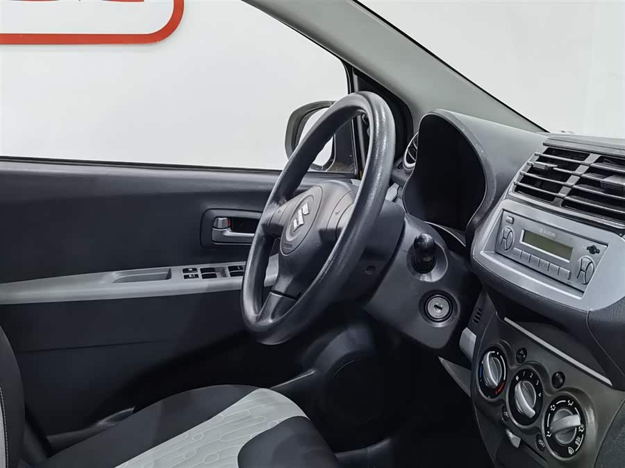 Suzuki Alto 2014 car image #23