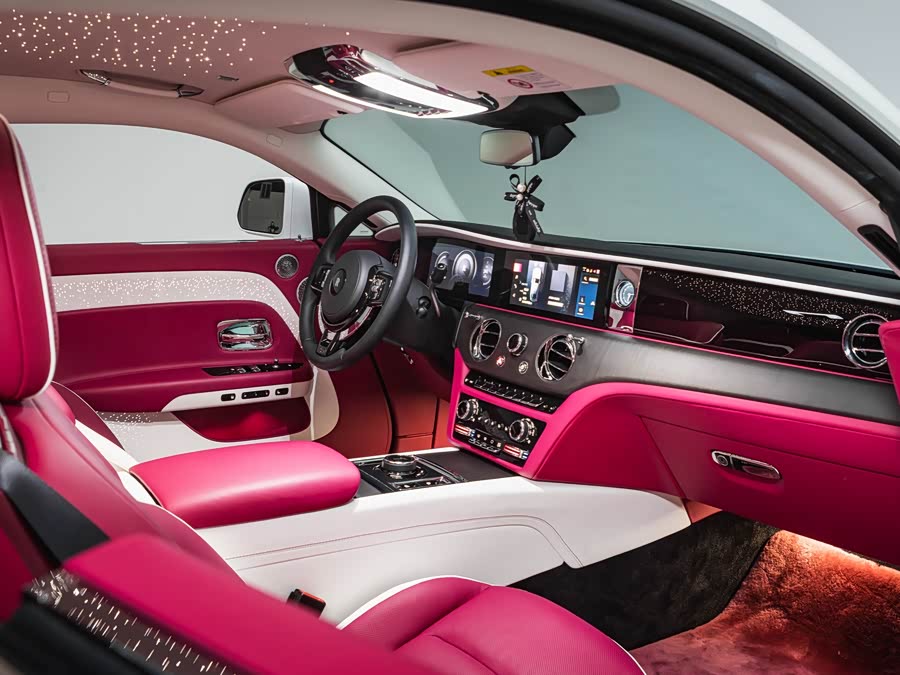 劳斯莱斯 闪灵 2024 汽车图片 #23