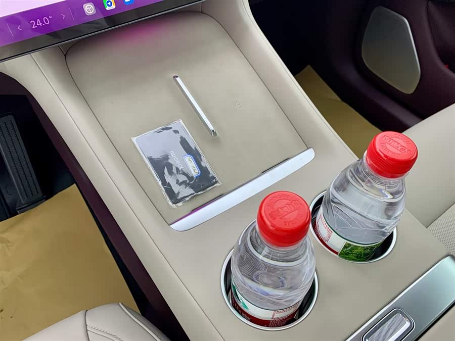 小米汽车 小米YU7 2025 #23 小米汽车 小米YU7 2025 汽车图片 #23