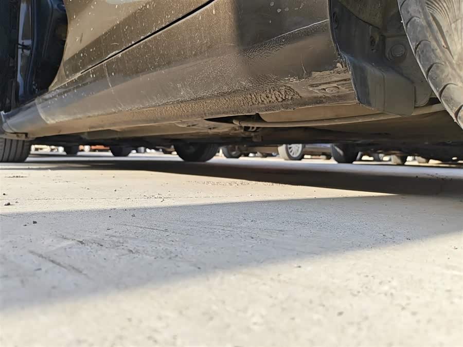 起亚 佳乐 2015 汽车图片 #23