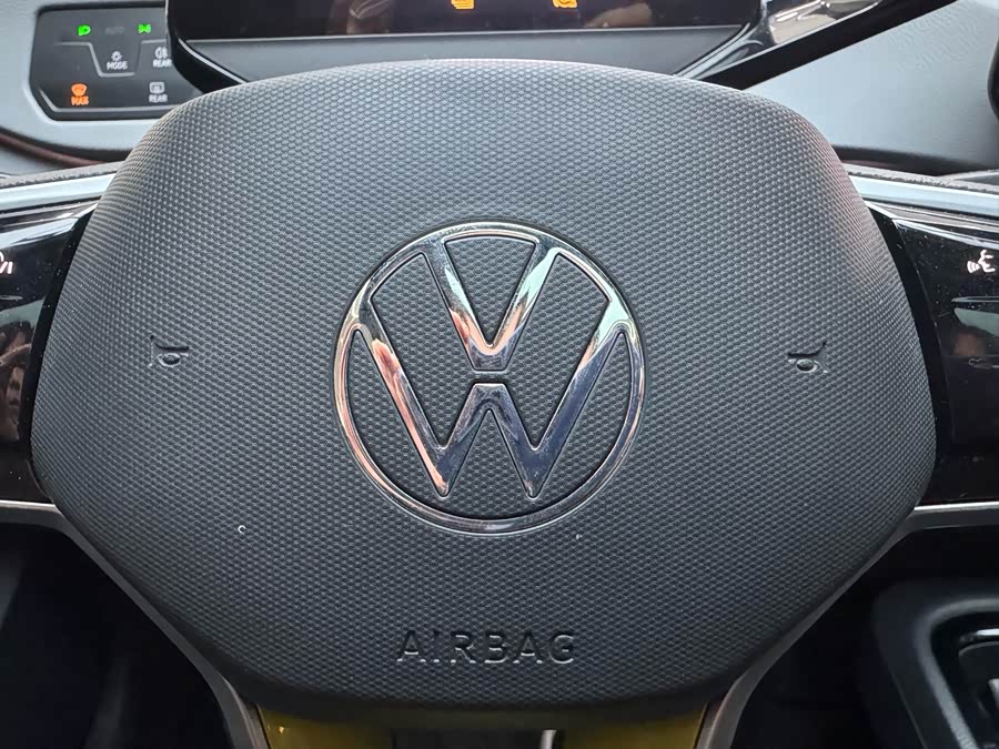 Volkswagen ID.3 2024 car image #23