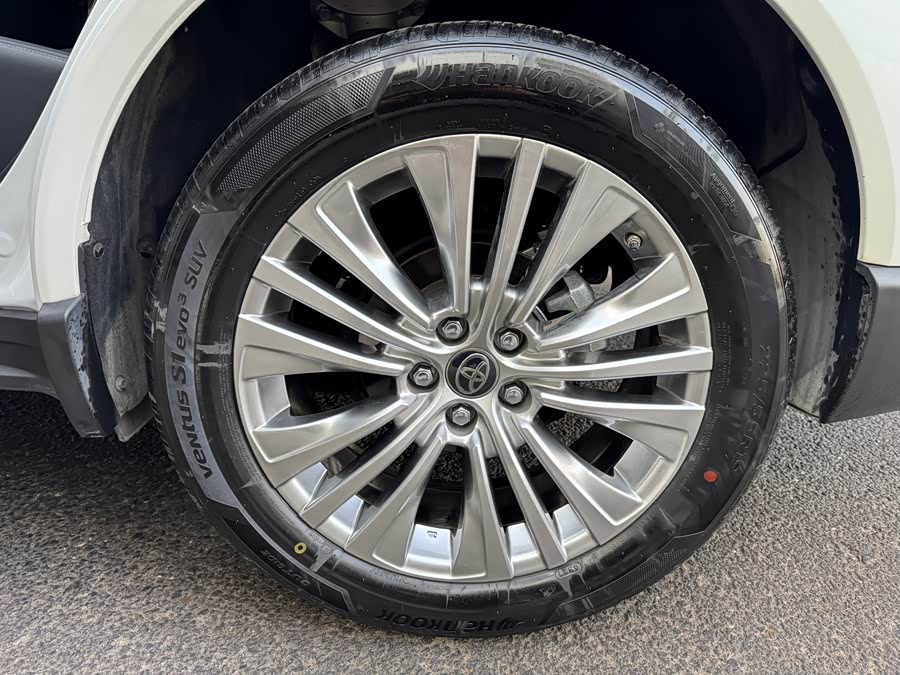 Toyota Harrier 2021 immagine di auto #23