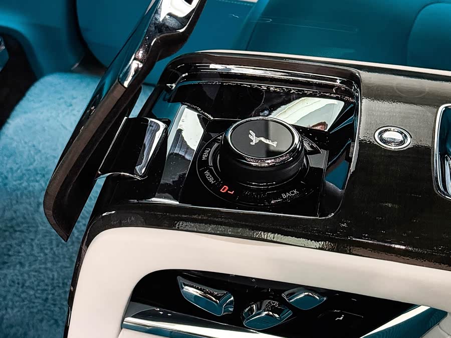 劳斯莱斯 库里南 2020 #23 劳斯莱斯 库里南 2020 汽车图片 #23