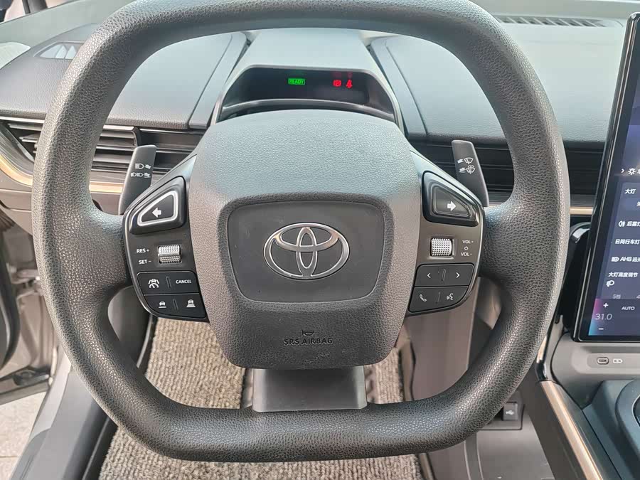 Toyota bZ3 2023 immagine di auto #23