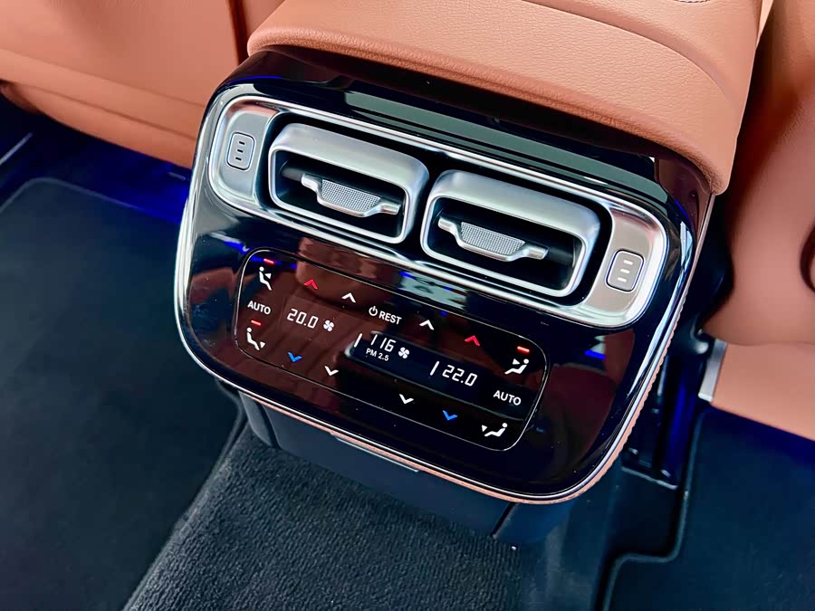 Mercedes-Benz S Class 2024 #23 Mercedes-Benz S Class 2024 car image #23