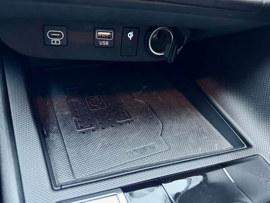 Hyundai Elantra 2025 car image #23