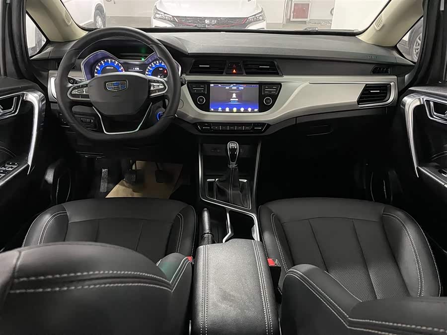 GEELY Vision X3 2019 изображение автомобиля #23