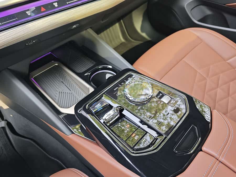 BMW i5 2024 #23 BMW i5 2024 car image #23