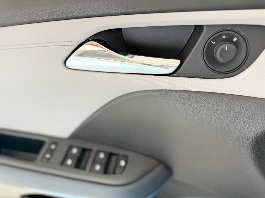 Chevrolet Monza 2023 #23 Chevrolet Monza 2023 car image #23