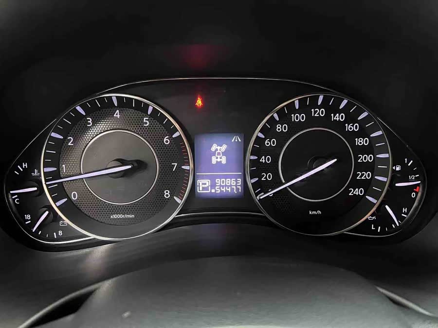 日产 途乐 2019 汽车图片 #23