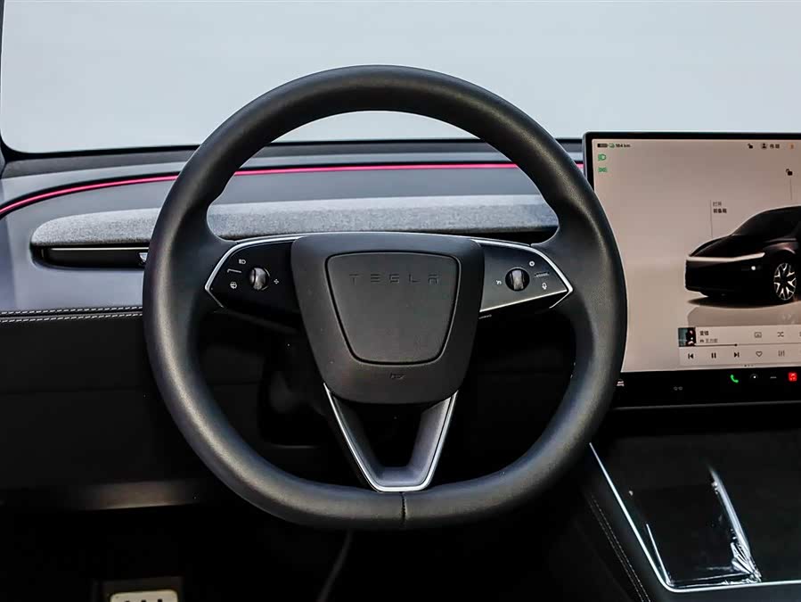 特斯拉 Model Y L 2025 汽车图片 #23