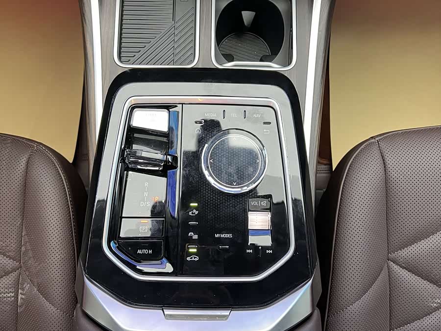 BMW X3 2024 car image #23