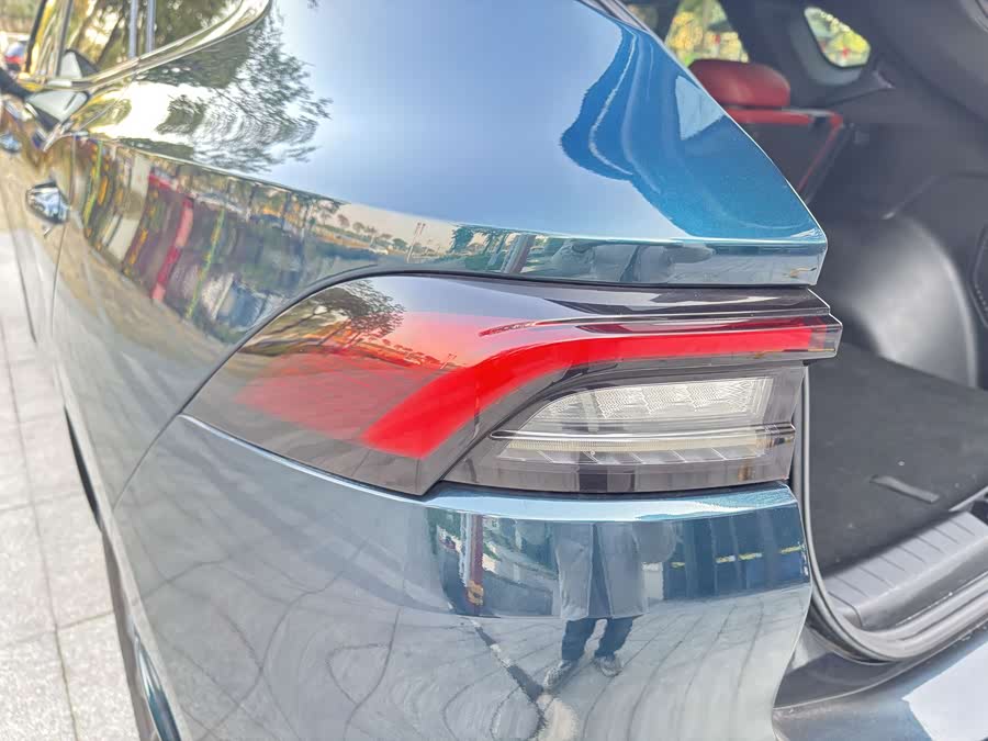 Forthing T5 EVO 2022 #23 Forthing T5 EVO 2022 car image #23