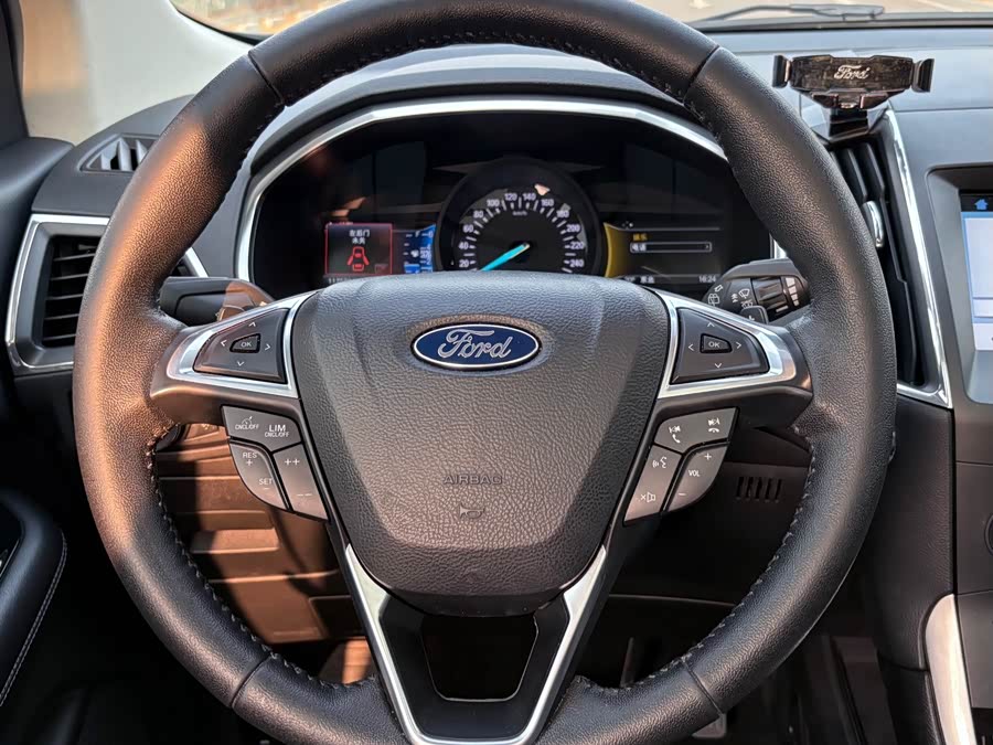 Ford Edge 2017 #23 Ford Edge 2017 صورة سيارة #23