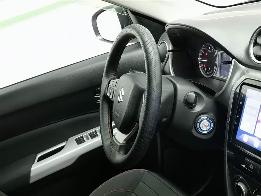 Suzuki Vitara 2017 #23 Suzuki Vitara 2017 car image #23