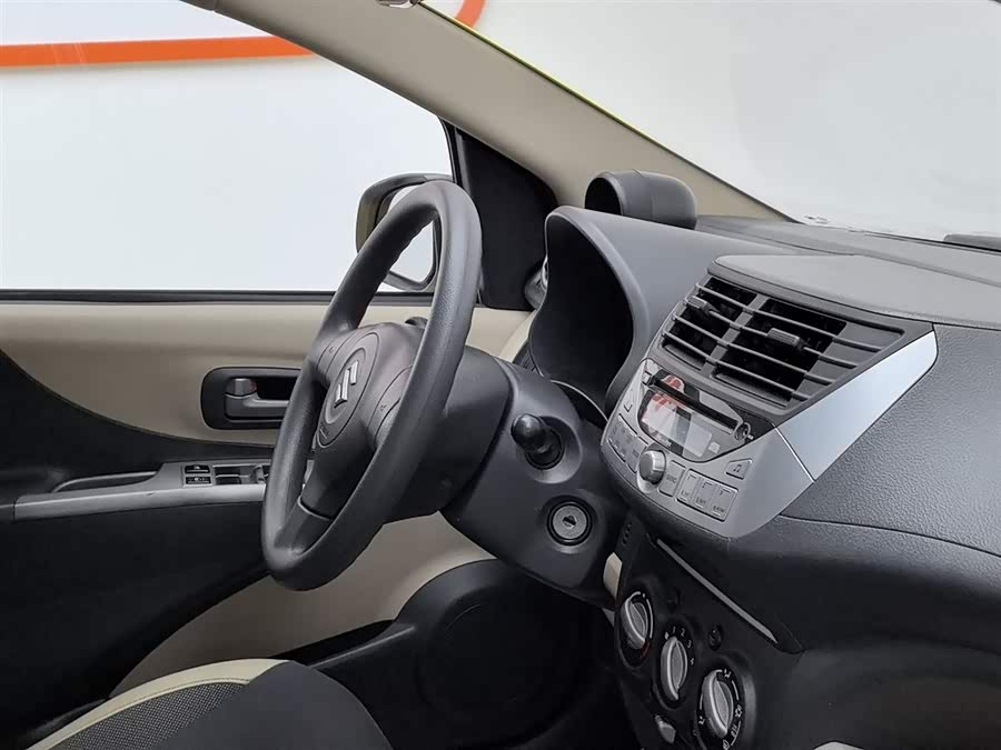 Suzuki Alto 2012 car image #23