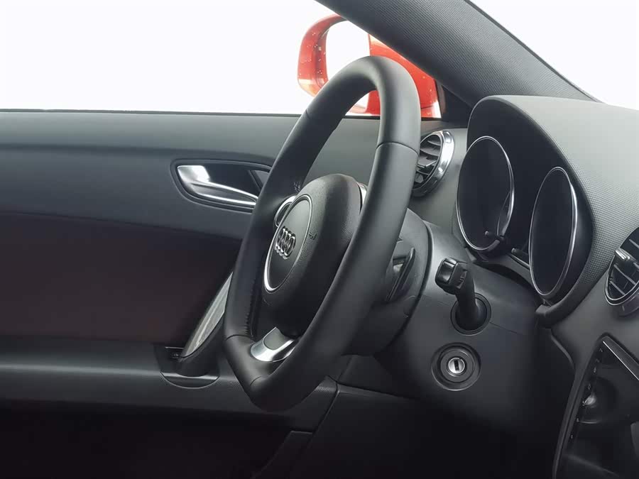 Audi TT 2012 car image #23