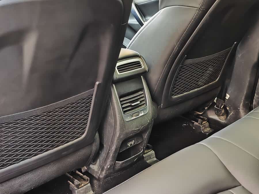 GEELY Boyue 2023 car image #23
