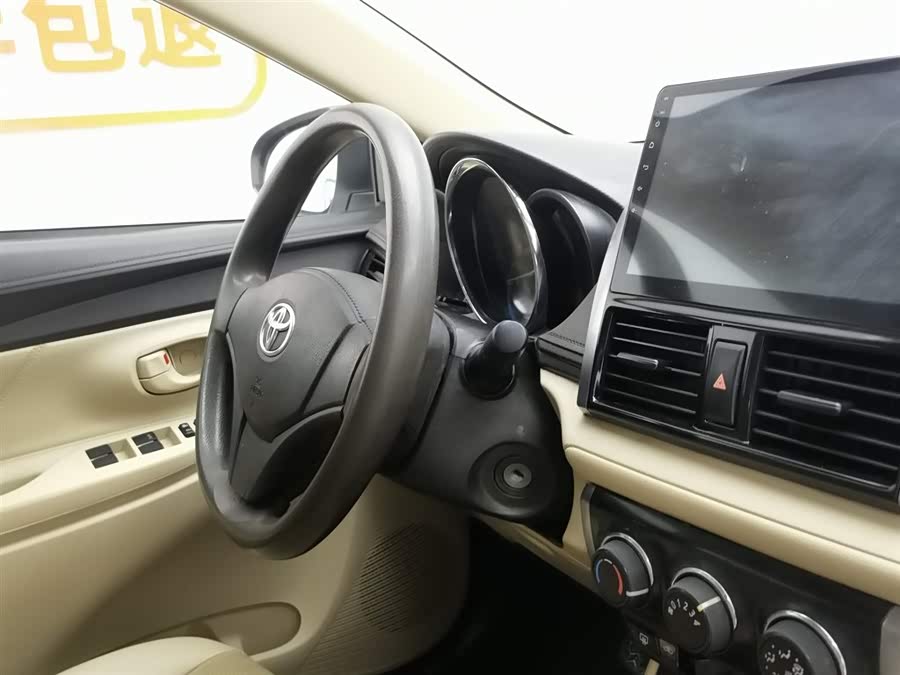 Vios 2015 car image #23
