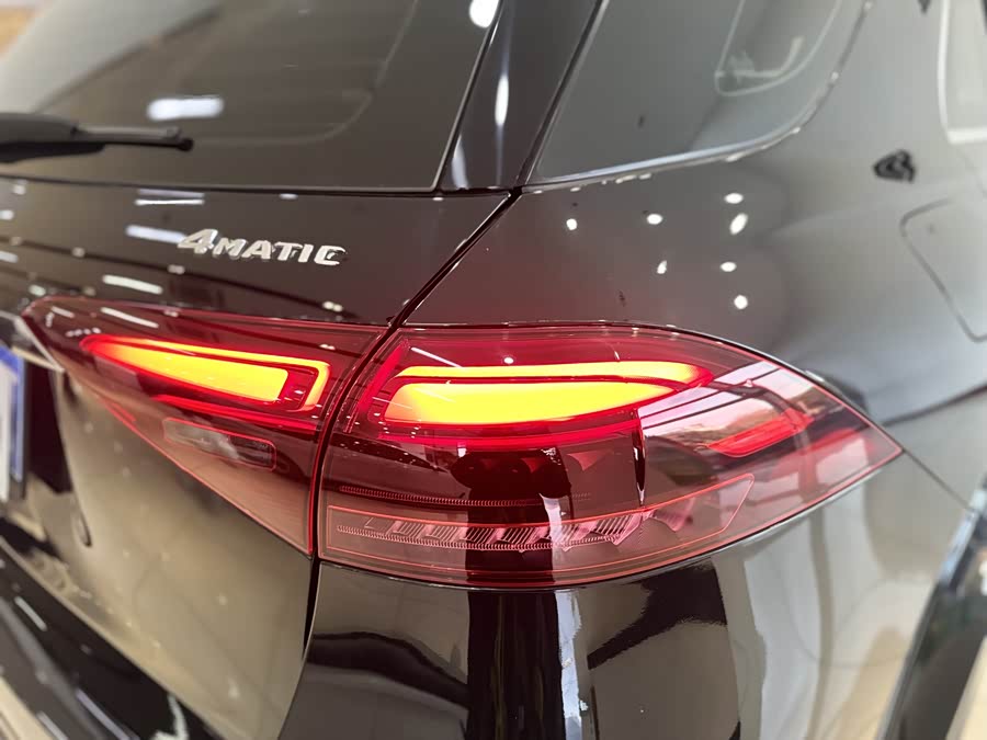 Mercedes-Benz GLE Class 2024 car image #23