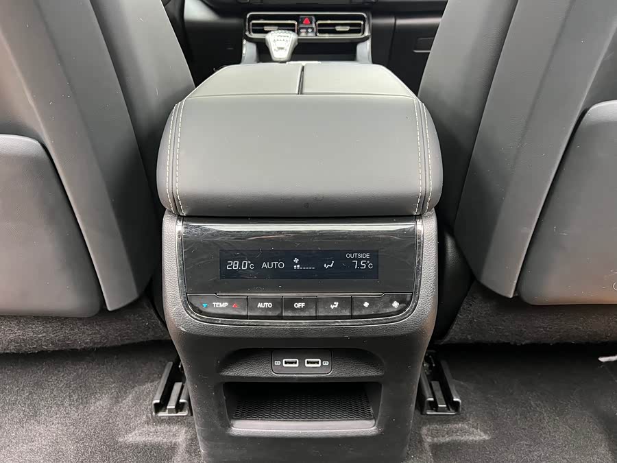 GAC Trumpchi GS8 2022 car image #23