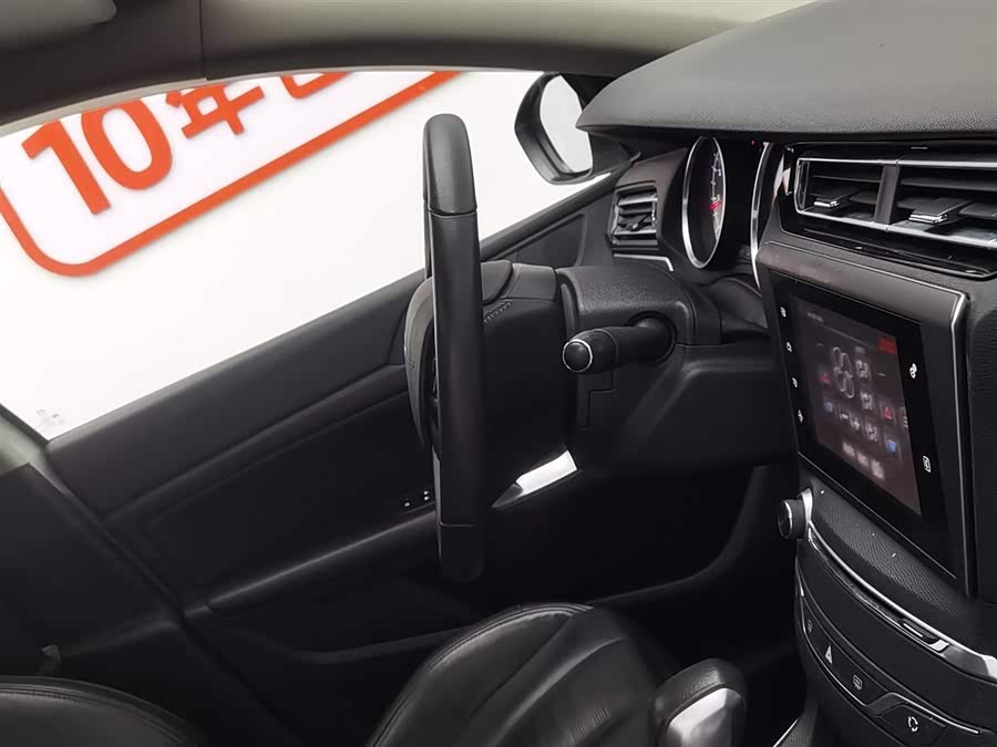 Peugeot 408 2016 car image #23
