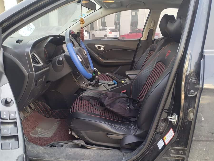 GAC Trumpchi GA3 2014 car image #23