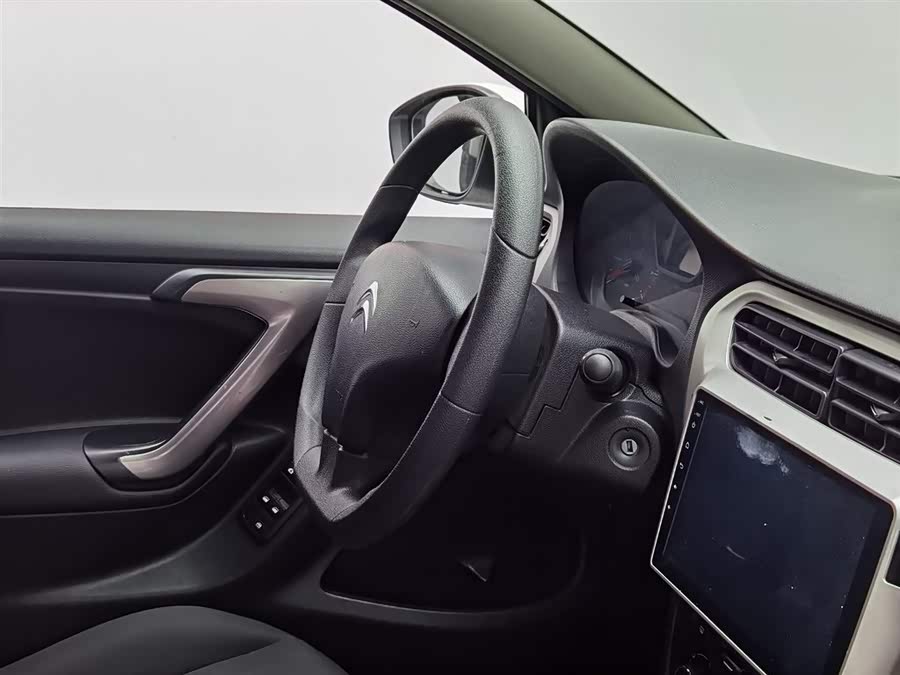 雪铁龙 爱丽舍 2017 汽车图片 #23