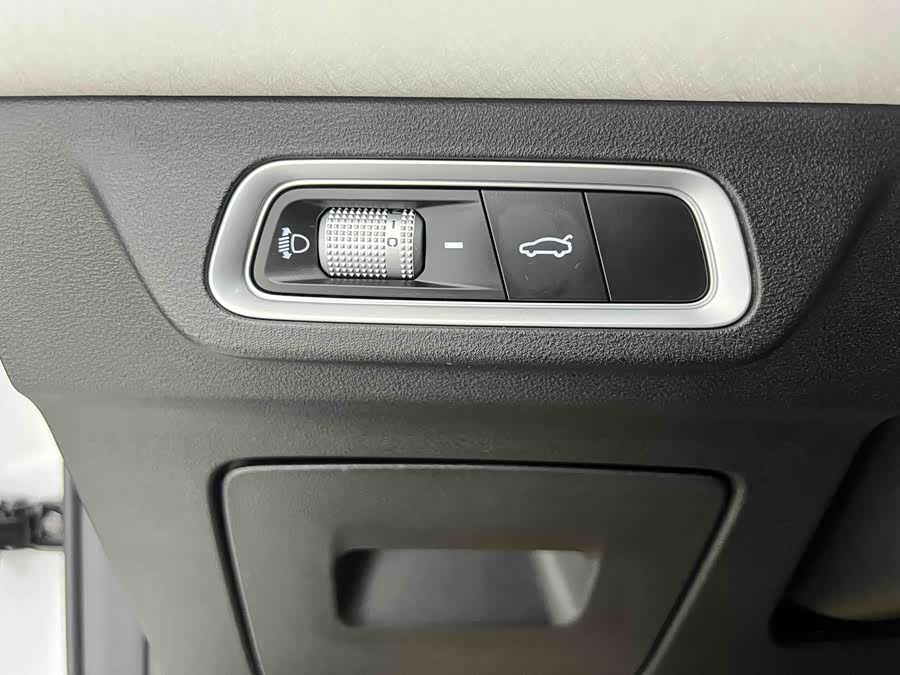 GEELY Emgrand L 2022 immagine di auto #23