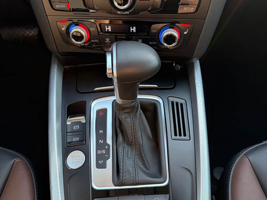 Audi Q5 2018 #23 Audi Q5 2018 car image #23