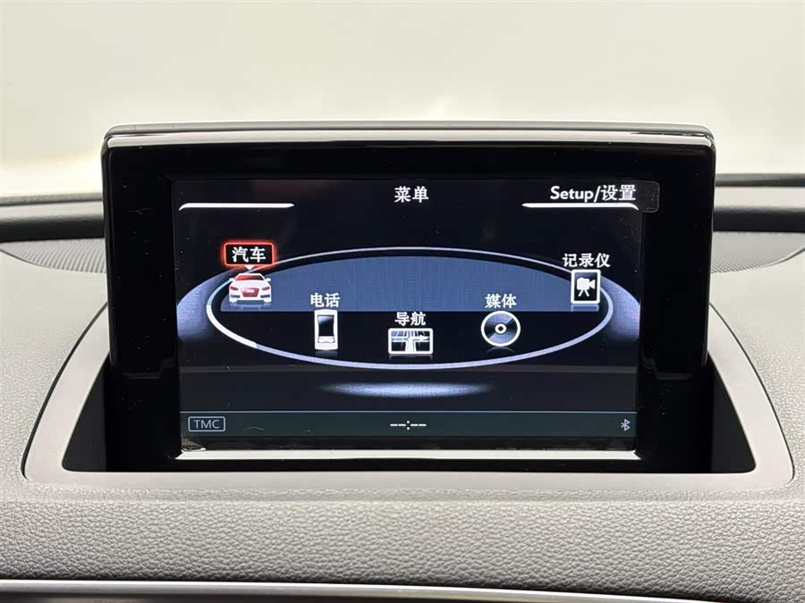 Audi Q3 2017 #23 Audi Q3 2017 car image #23