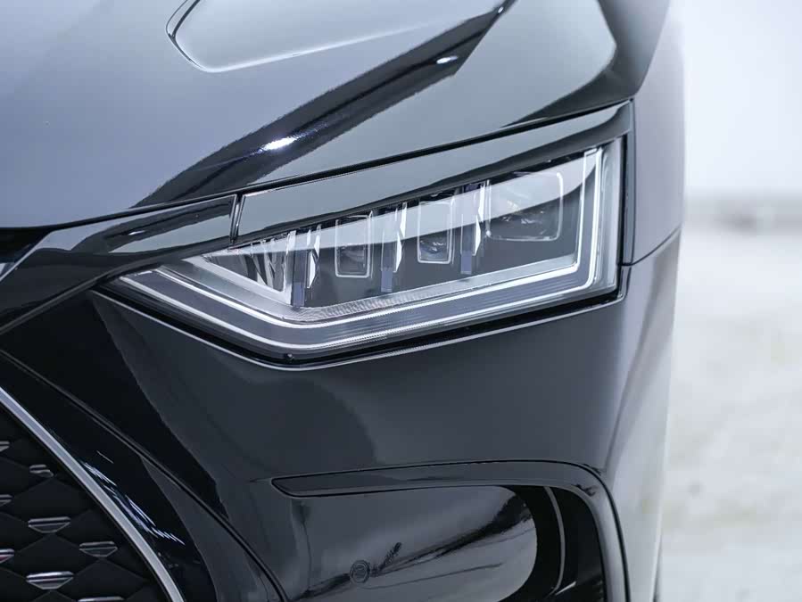 BYD Han 2024 car image #23