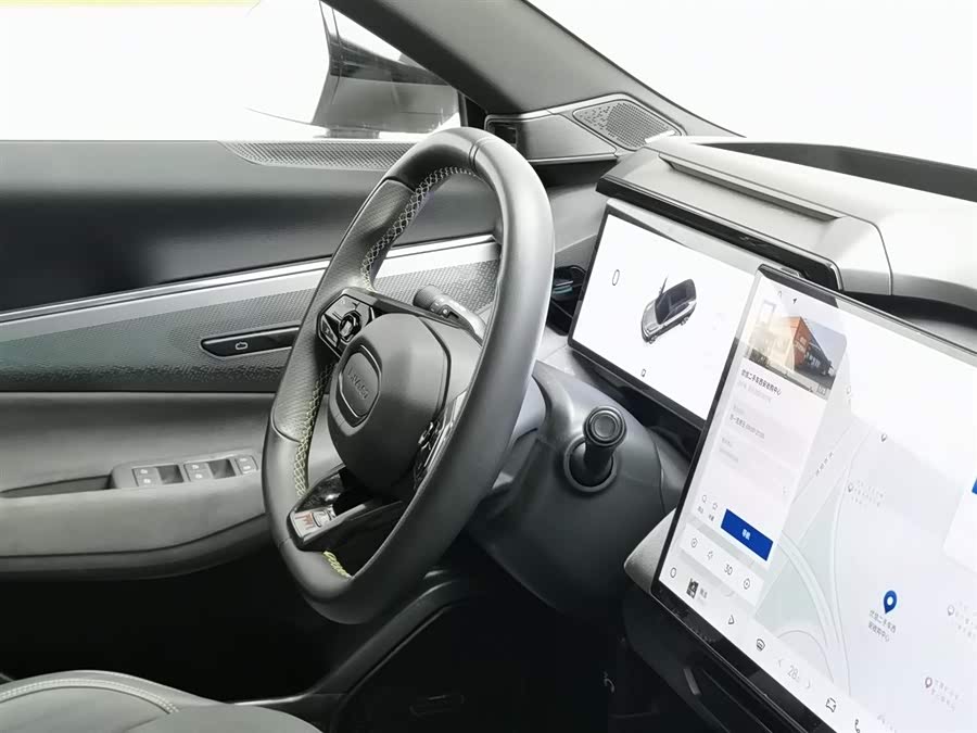 Lynk & Co 08 EM-P 2023 car image #23