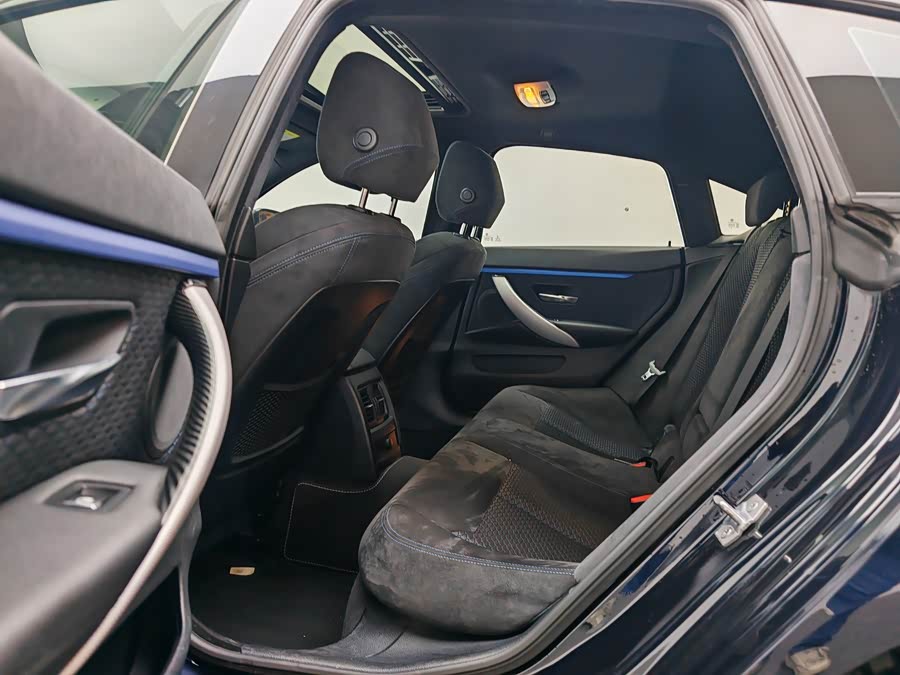 BMW 4 Series 2018 car image #23