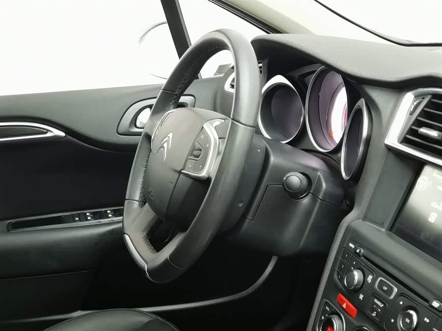 Citroen C4L 2016 imagen de coche #23