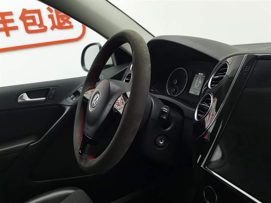 Volkswagen Tiguan 2019 car image #23