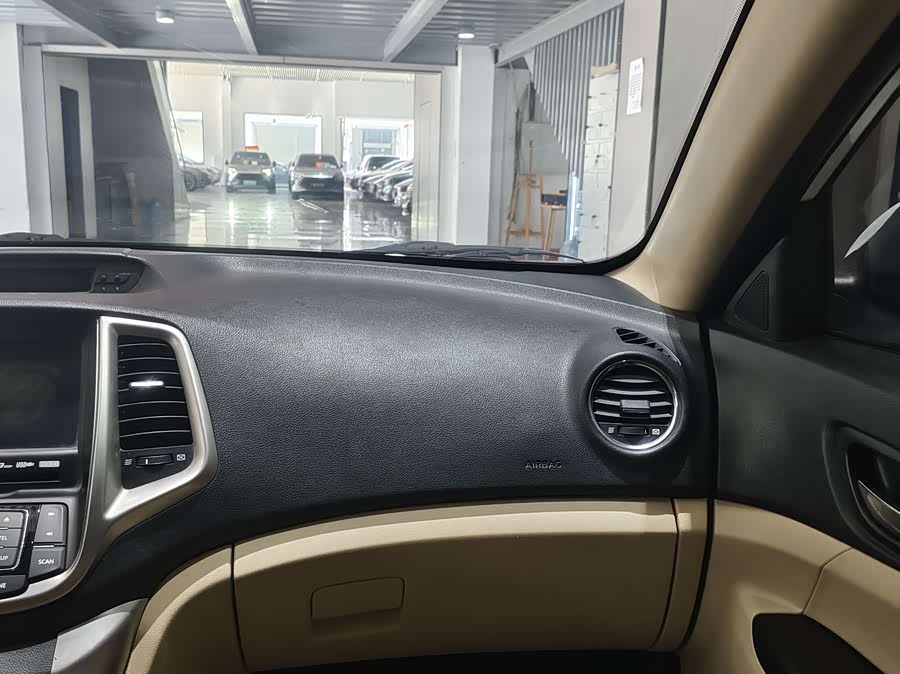 Changan Eado 2014 imagem de carro #23