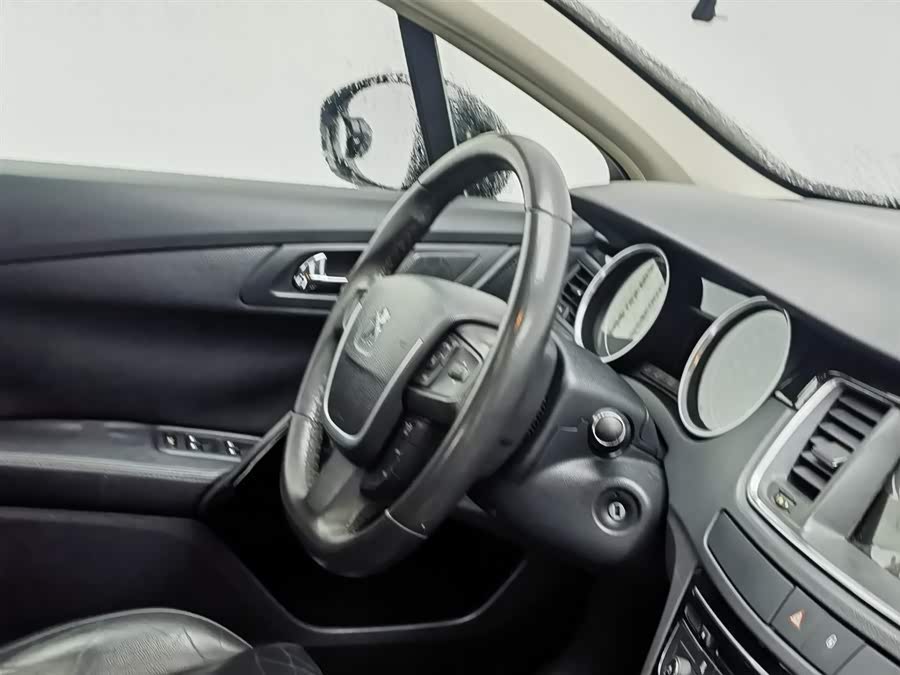 Peugeot 508 2013 car image #23