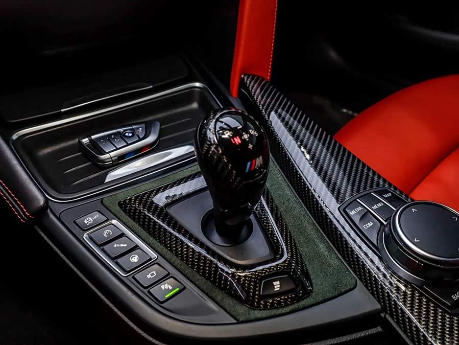 BMW M4 2017 image de voiture #23