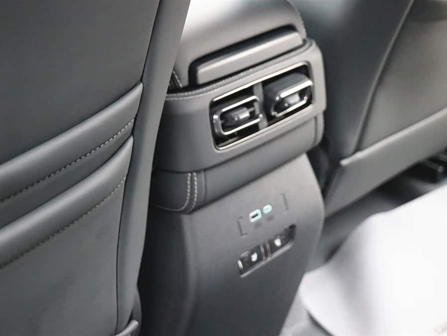 FangChengBao Leopard 5 2025 car image #23