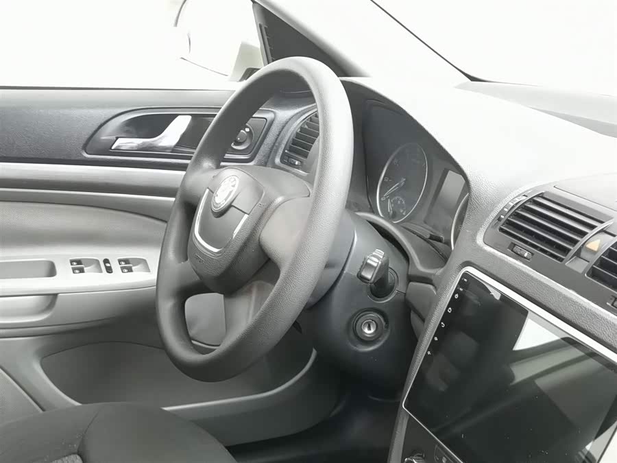 Skoda Octavia 2012 car image #23