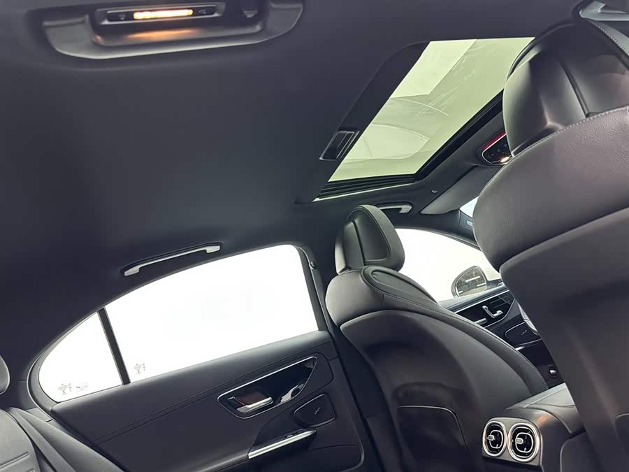 Mercedes-Benz C Class 2022 car image #23