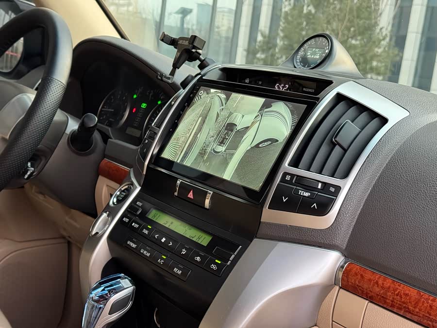 Toyota Land Cruiser 2016 car image #23