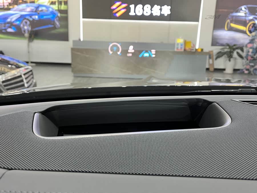 Mercedes-Benz GLE Class 2020 car image #23