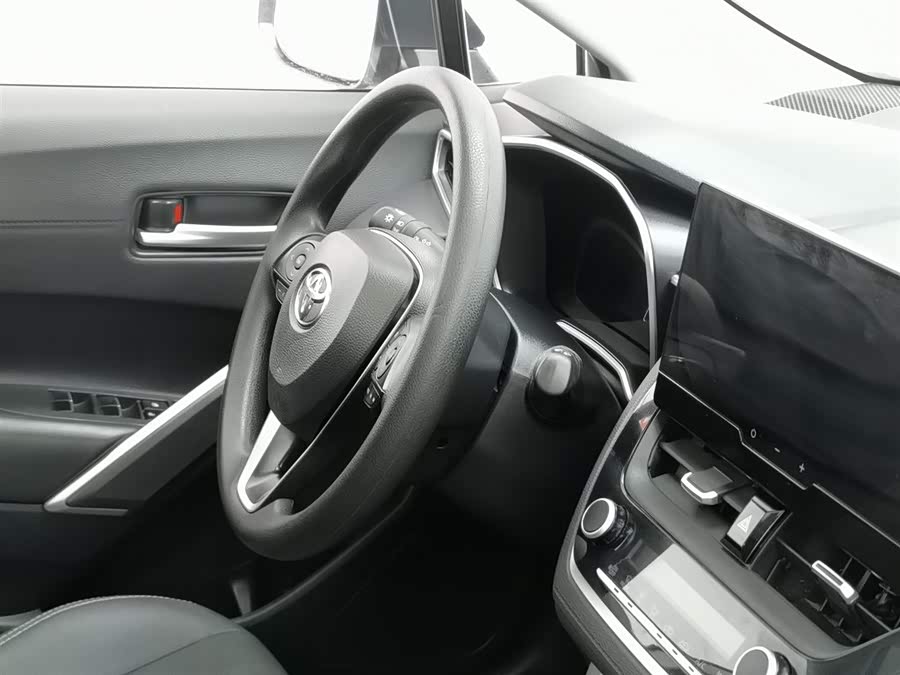 Toyota Frontlander 2023 car image #23