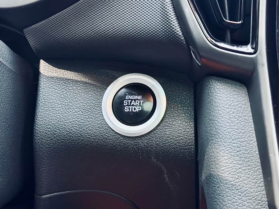 Hyundai ix35 2021 car image #23